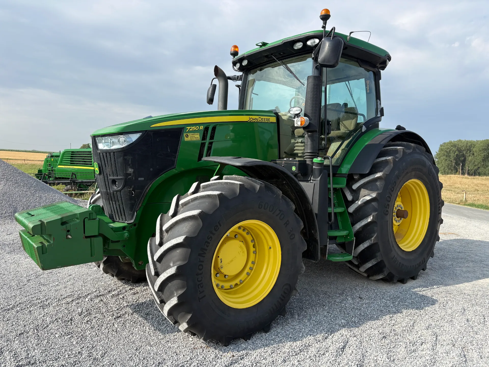 John Deere 7250R