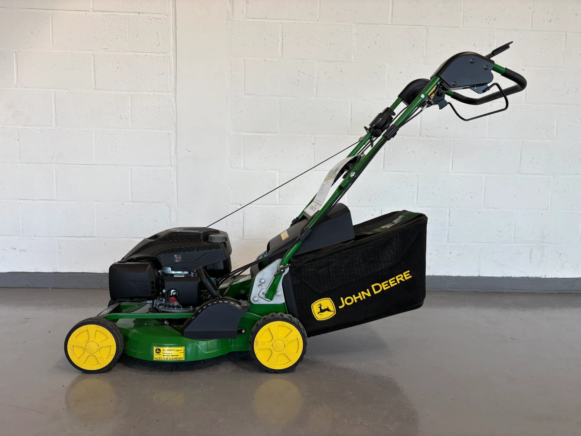 John Deere R47KB