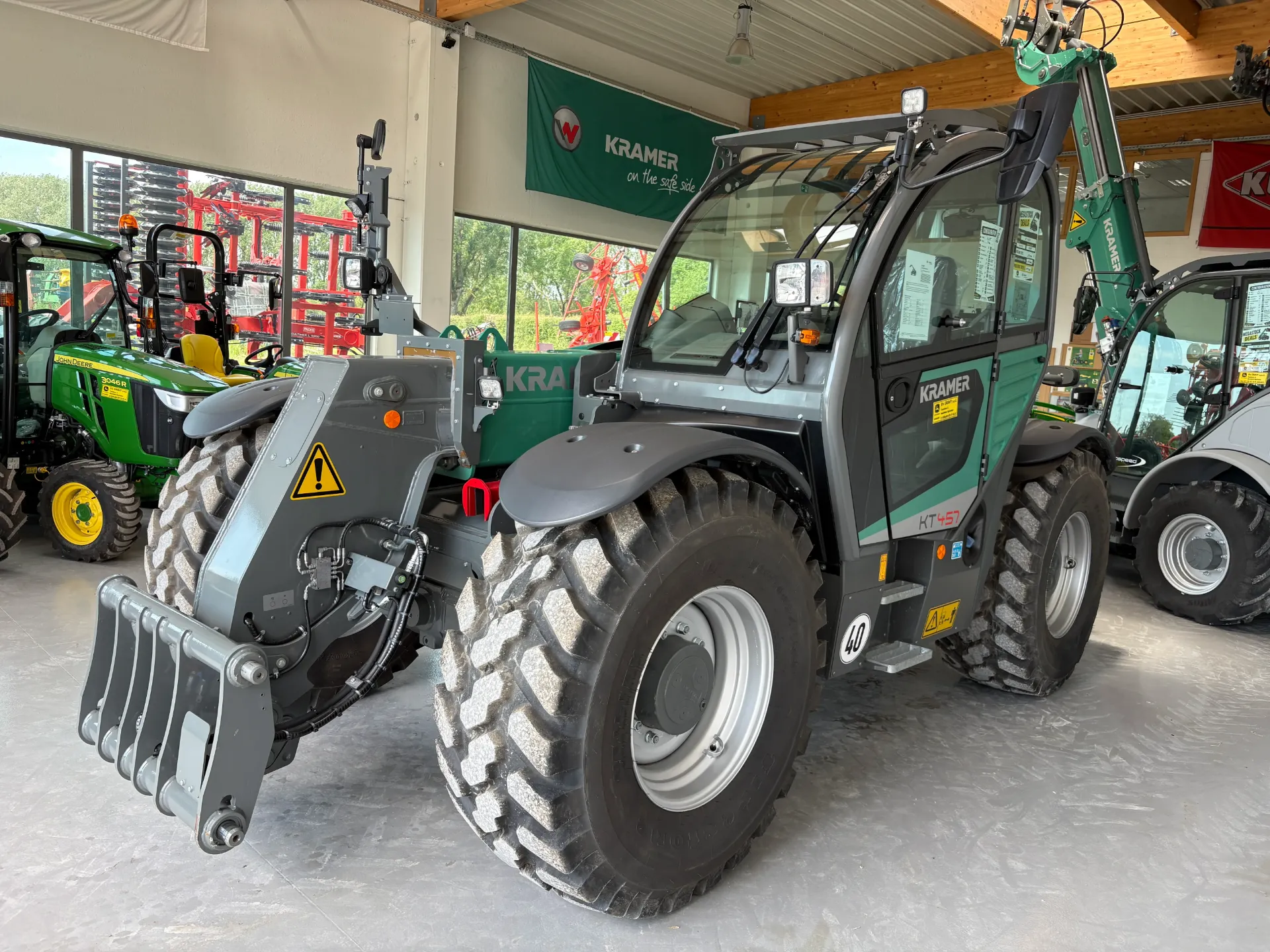 Kramer KT457